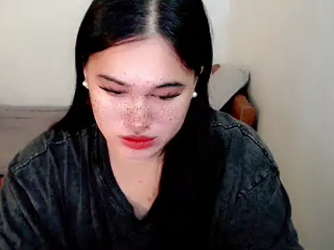 Snapshot of Annierose_ts chatting on June 2026 08:10:01 PM Annierose ts online show from June 2026 08:10:01 PM