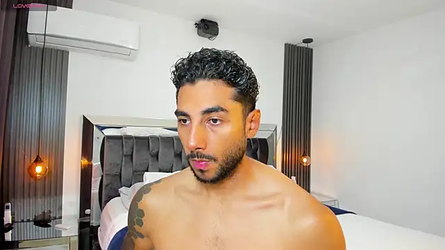 Snapshot of MARC_THOMPSON_ chatting on September 2025 04:28:02 PM MARC THOMPSON  online show from September 2025 04:28:02 PM