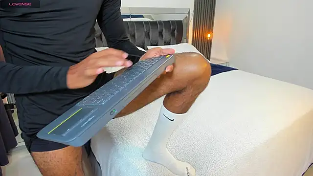 Snapshot of MARC_THOMPSON_ chatting on September 2025 03:55:02 PM MARC THOMPSON  online show from September 2025 03:55:02 PM