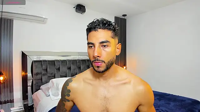 Snapshot of MARC_THOMPSON_ chatting on September 2025 11:48:01 PM MARC THOMPSON  online show from September 2025 11:48:01 PM