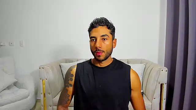 Snapshot of MARC_THOMPSON_ chatting on September 2025 11:48:01 AM MARC THOMPSON  online show from September 2025 11:48:01 AM