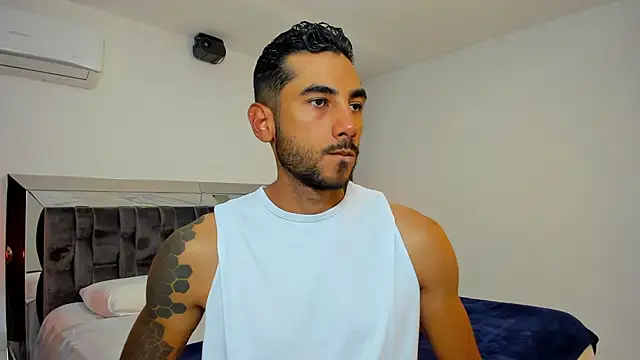 Snapshot of MARC_THOMPSON_ chatting on October 2025 12:07:02 AM MARC THOMPSON  online show from October 2025 12:07:02 AM