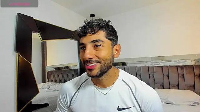 MARC THOMPSON  online show from November 2025 03:03:02 PM