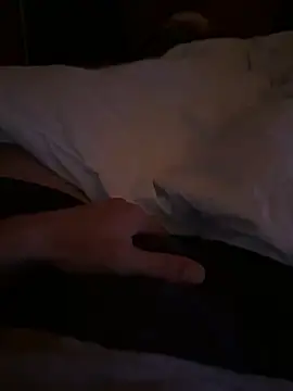 ThomDickenson online show from September 2025 08:23:02 PM