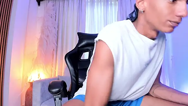 JulienSaint online show from September 2025 11:57:01 AM