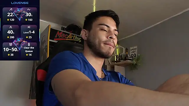 Bastian MCcormick online show from November 2025 12:38:02 PM