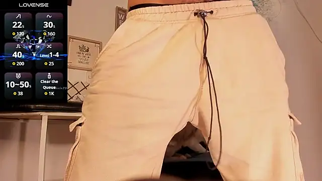 Snapshot of Bastian_MCcormick chatting on June 2026 12:32:02 AM Bastian MCcormick online show from June 2026 12:32:02 AM