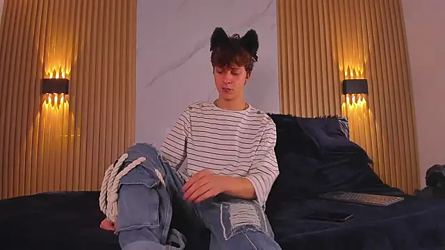 IM DAREN online show from November 2025 03:07:01 AM