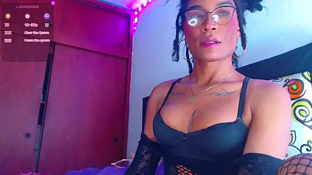 Snapshot of Cristalhottie2324 chatting on November 2025 09:36:02 PM Cristalhottie2324 online show from November 2025 09:36:02 PM