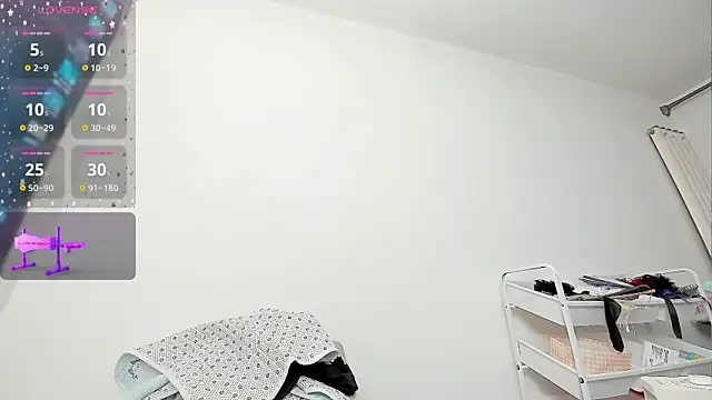 fox-yiyi online show from December 2025 07:59:02 AM