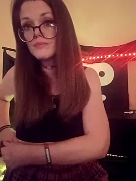 NovaVade online show from September 2025 10:10:02 PM