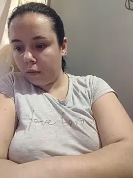 Snapshot of CutieMarine chatting on December 2025 02:03:01 PM CutieMarine online show from December 2025 02:03:01 PM