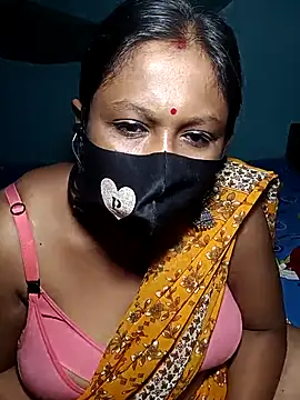 Hotty-rosni online show from September 2025 10:33:02 PM