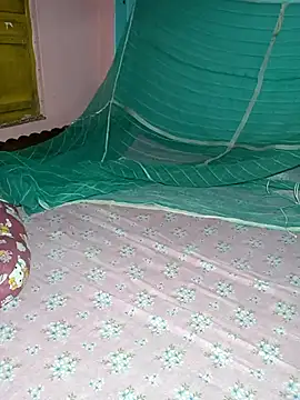 Hotty-rosni online show from October 2025 12:08:01 AM