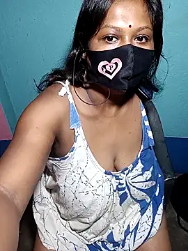 Hotty-rosni online show from October 2025 01:18:01 AM