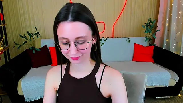 Snapshot of YourLovellyStory chatting on April 2026 07:22:01 PM YourLovellyStory online show from April 2026 07:22:01 PM