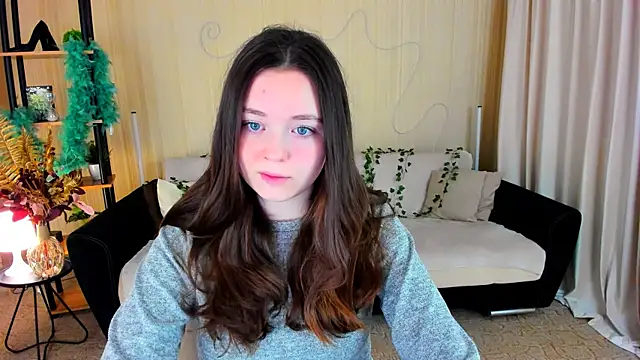 AlluringLookk online show from December 2025 04:27:01 PM