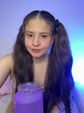 Snapshot of Emilyybennet_ chatting on March 2026 02:58:02 AM Emilyybennet online show from March 2026 02:58:02 AM