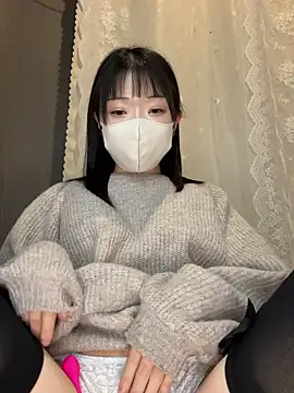 Snapshot of ms_suzuka chatting on October 2025 12:11:01 AM ms suzuka online show from October 2025 12:11:01 AM