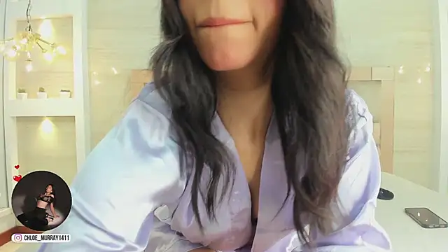 chloe murray online show from February 2026 11:42:02 AM