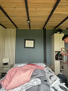 austin spears  online show from November 2025 04:39:01 PM