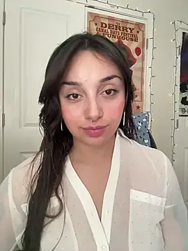 CharmingMaddie online show from March 2026 05:50:01 PM