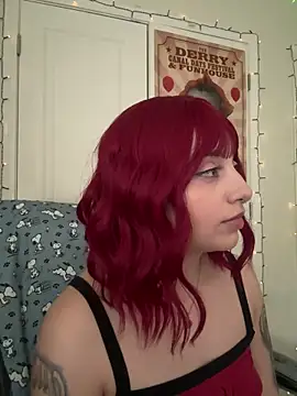 CharmingMaddie online show from March 2026 05:35:01 PM