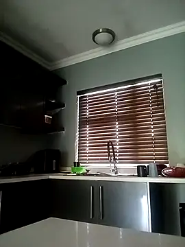 Thabo1004 online show from December 2025 11:06:01 AM