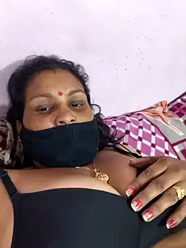 Love-pari077 online show from February 2026 03:46:02 PM