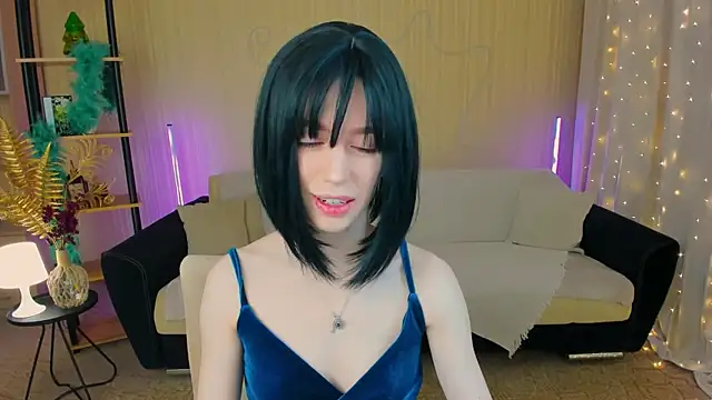 ChristinaConteeree online show from January 2026 04:33:02 PM