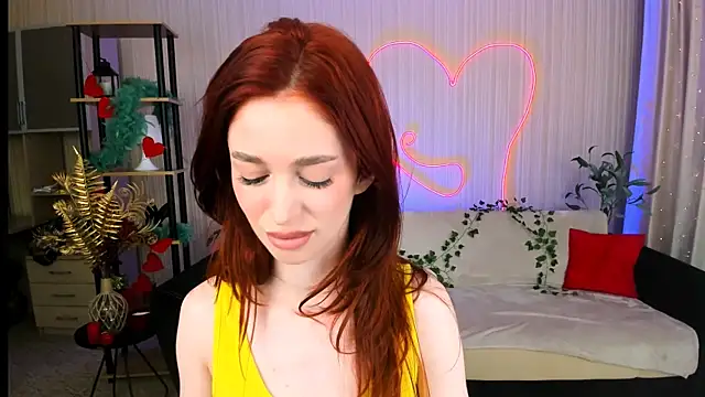 Snapshot of ChristinaConteeree chatting on June 2026 07:13:02 PM ChristinaConteeree online show from June 2026 07:13:02 PM
