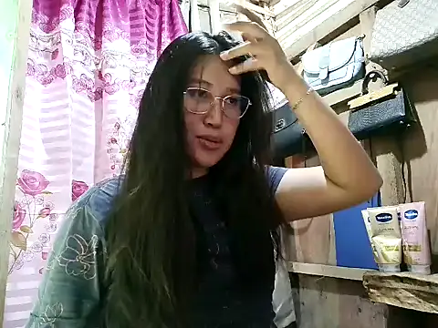 Snapshot of Romantic_Sabrina chatting on August 2026 12:25:01 AM Romantic Sabrina online show from August 2026 12:25:01 AM