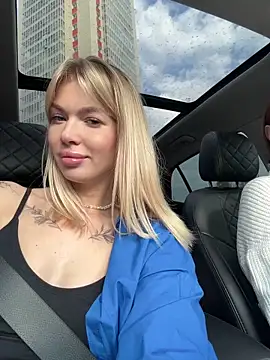 miss veroNika online show from September 2025 02:37:02 AM