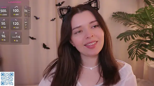 BlissHey online show from October 2025 03:29:01 PM