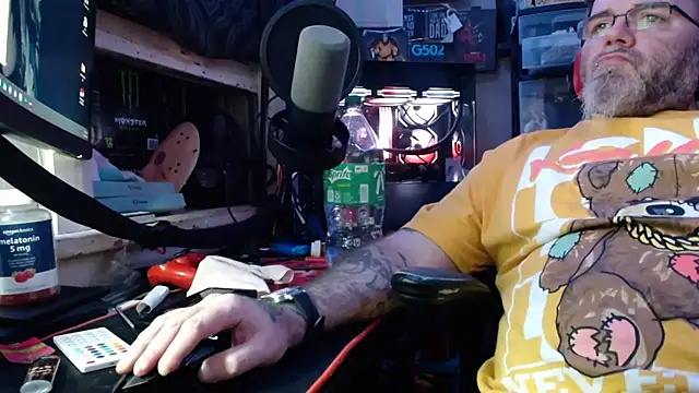 Snapshot of twistedj83 chatting on January 2026 10:31:01 AM twistedj83 online show from January 2026 10:31:01 AM