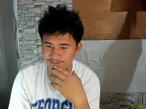 Snapshot of Adim-pinoy146 chatting on May 2026 05:13:01 AM Adim-pinoy146 online show from May 2026 05:13:01 AM