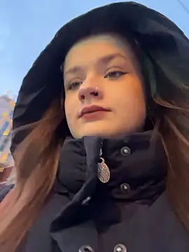 Snapshot of KittyQueeny chatting on January 2026 02:00:01 PM KittyQueeny online show from January 2026 02:00:01 PM