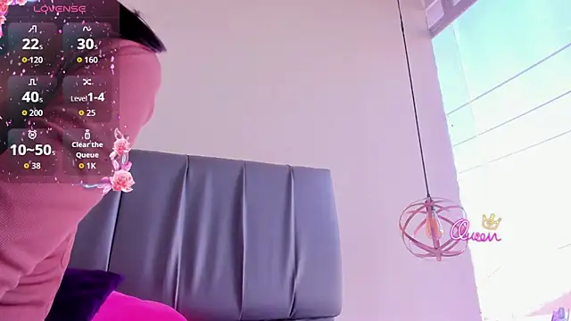 iisabella noa online show from February 2026 12:27:01 PM