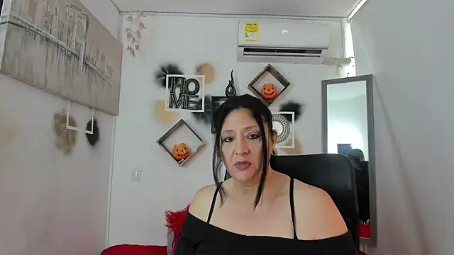 tatiana sofiaa online show from October 2025 01:23:02 PM