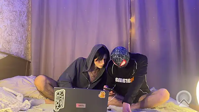 NikGive online show from January 2026 07:17:02 PM