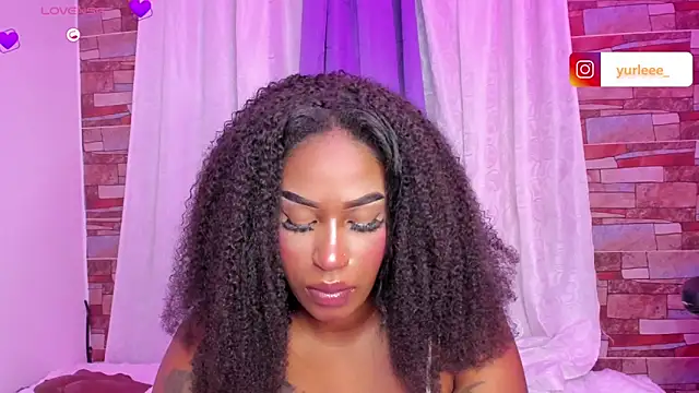 Brandy brown  online show from February 2026 11:32:01 PM