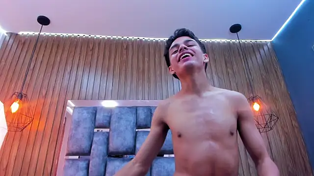 owen  johnson online show from November 2025 11:57:02 AM