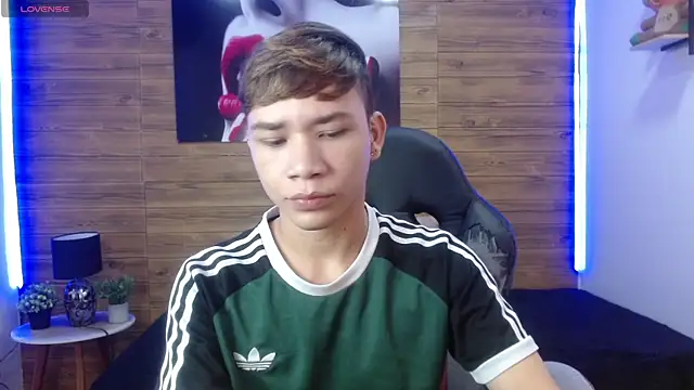 Snapshot of nathanclay chatting on May 2026 12:34:01 PM nathanclay online show from May 2026 12:34:01 PM