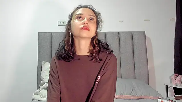 Snapshot of brisazanes chatting on July 2026 08:17:02 AM brisazanes online show from July 2026 08:17:02 AM