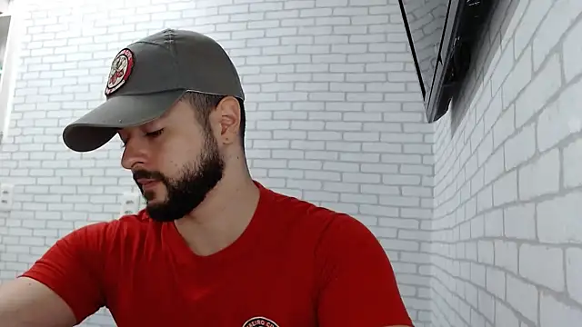 BombeiroHotx online show from September 2025 10:56:02 PM