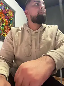 Yuber3 online show from December 2025 07:04:01 AM