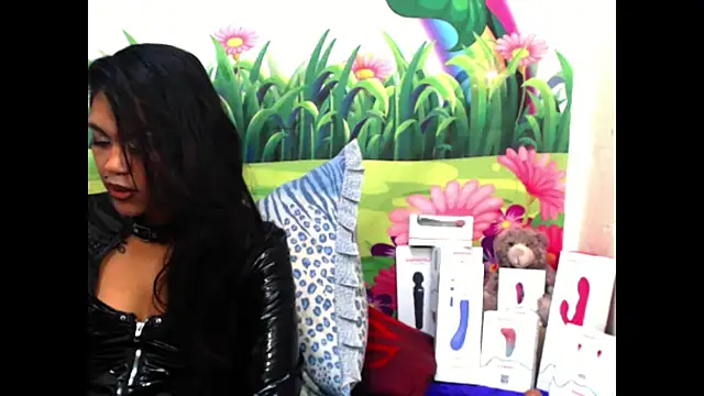 Snapshot of indiandesire4u69 chatting on December 2025 06:27:02 PM indiandesire4u69 online show from December 2025 06:27:02 PM