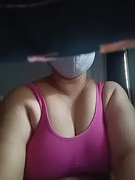 Snapshot of Tamil_Sivani chatting on May 2026 03:01:02 AM Tamil Sivani online show from May 2026 03:01:02 AM