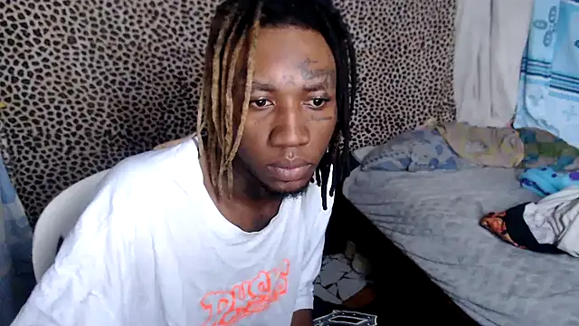 Snapshot of mike_ross11 chatting on July 2026 01:09:01 PM mike ross11 online show from July 2026 01:09:01 PM