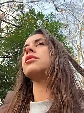 AlitaNova online show from November 2025 08:37:01 AM